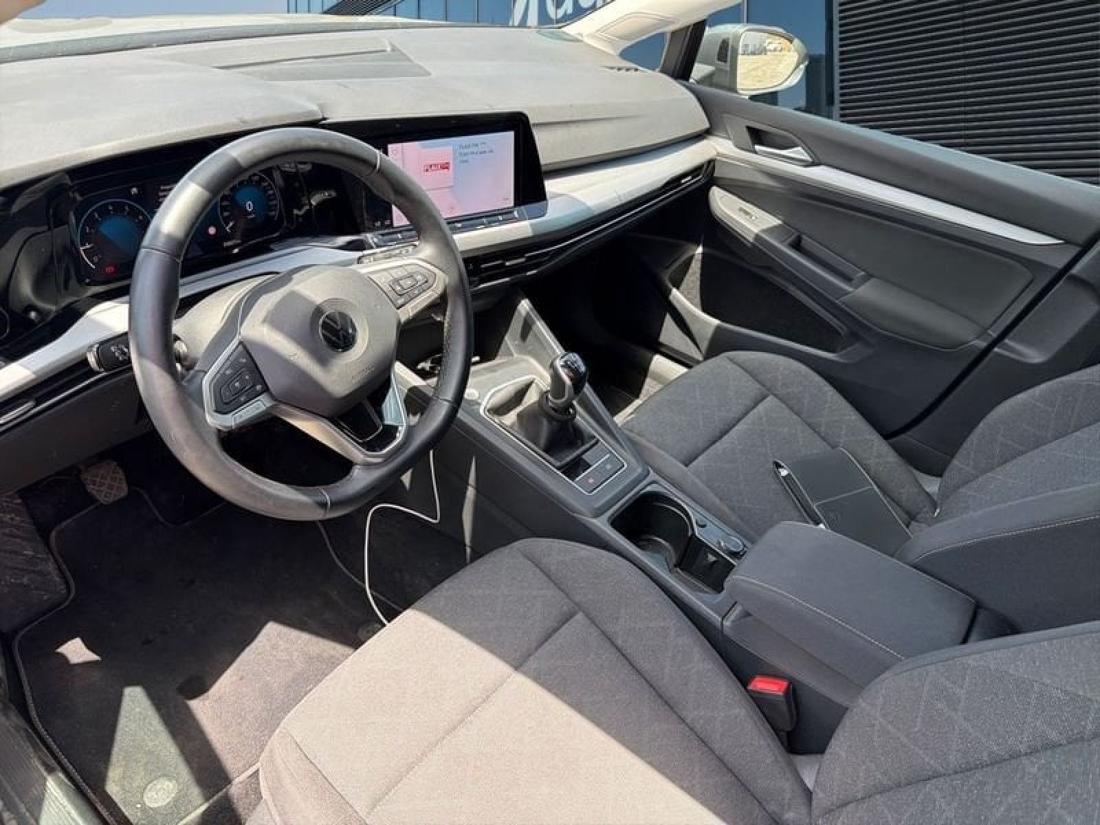 VOLKSWAGEN GOLF 1.0 TSI 110cv Life 8 