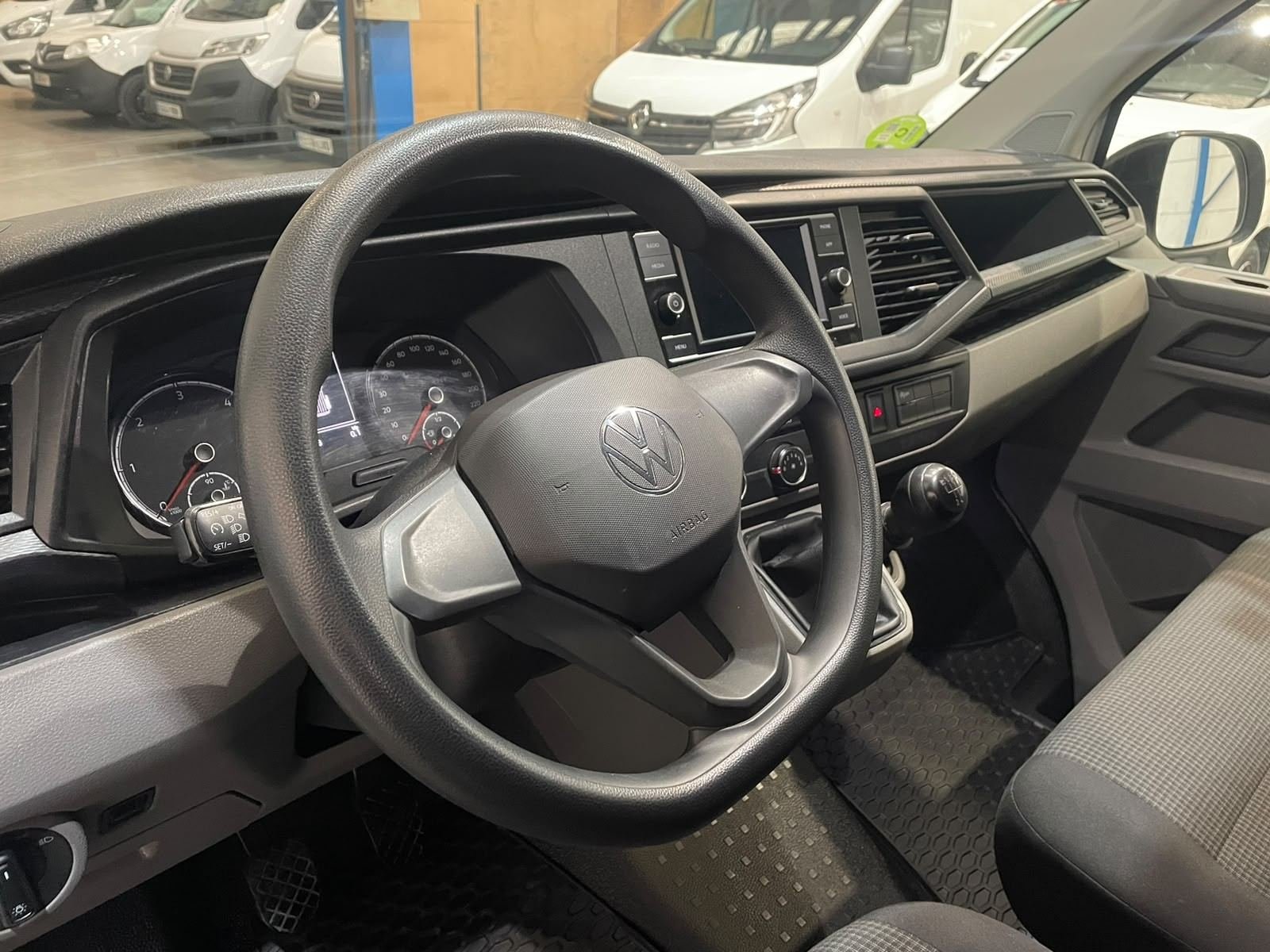 VOLKSWAGEN TRANSPORTER Furgón Corto TN 2.0 TDI 81kW (110CV) 11 