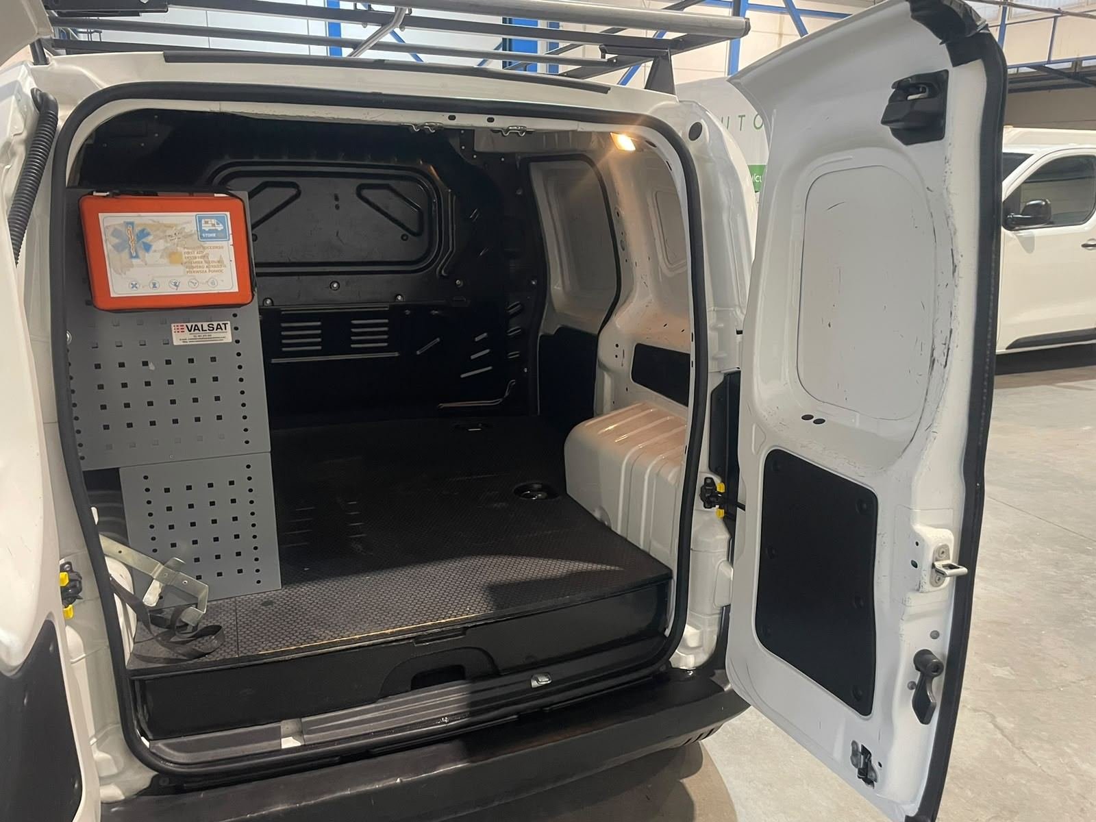 FIAT FIORINO Cargo SX 1.4 Natural Power 52kW (70CV) 17 