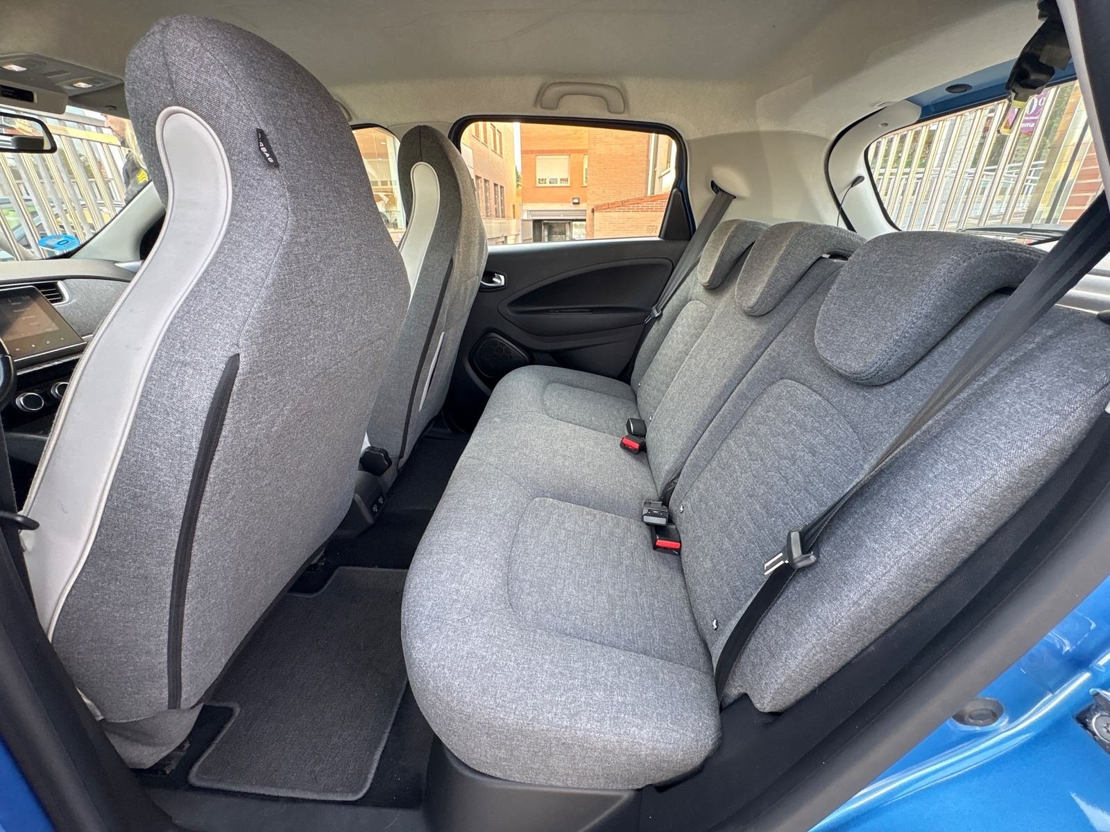 RENAULT ZOE Z.E. 50 13