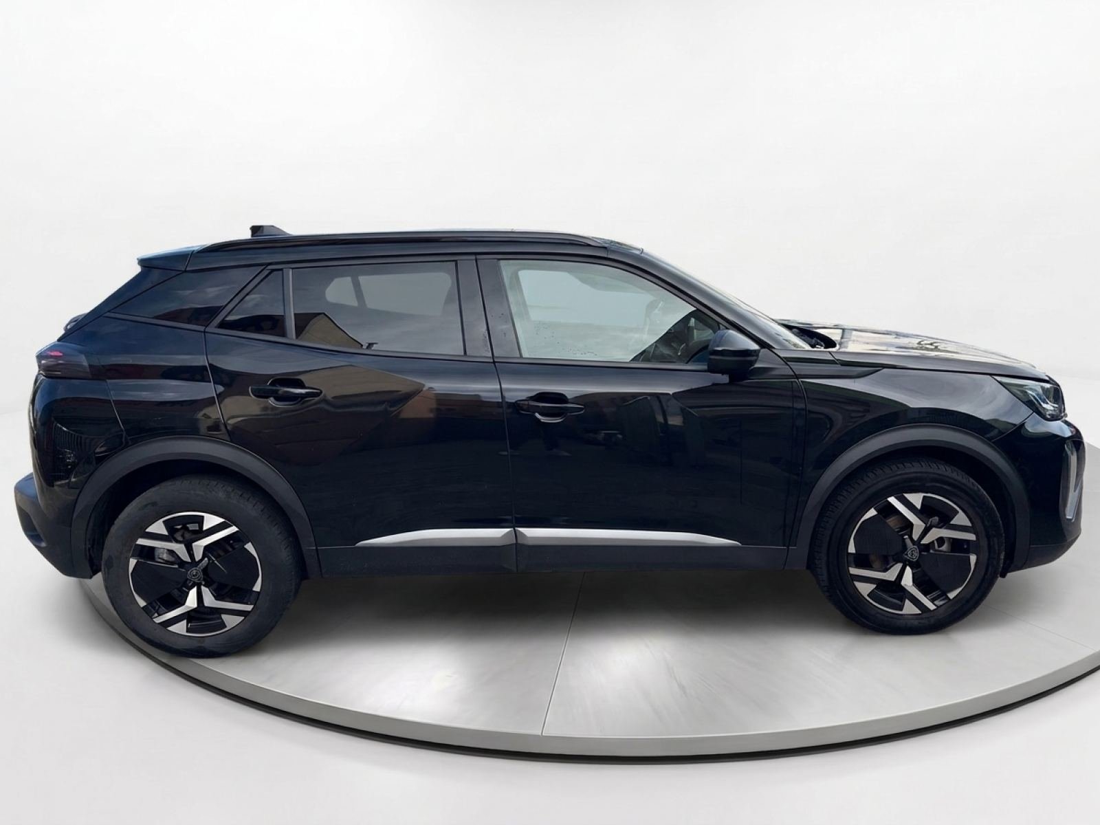 PEUGEOT 2008 Allure Puretech 130 S&S EAT8 6