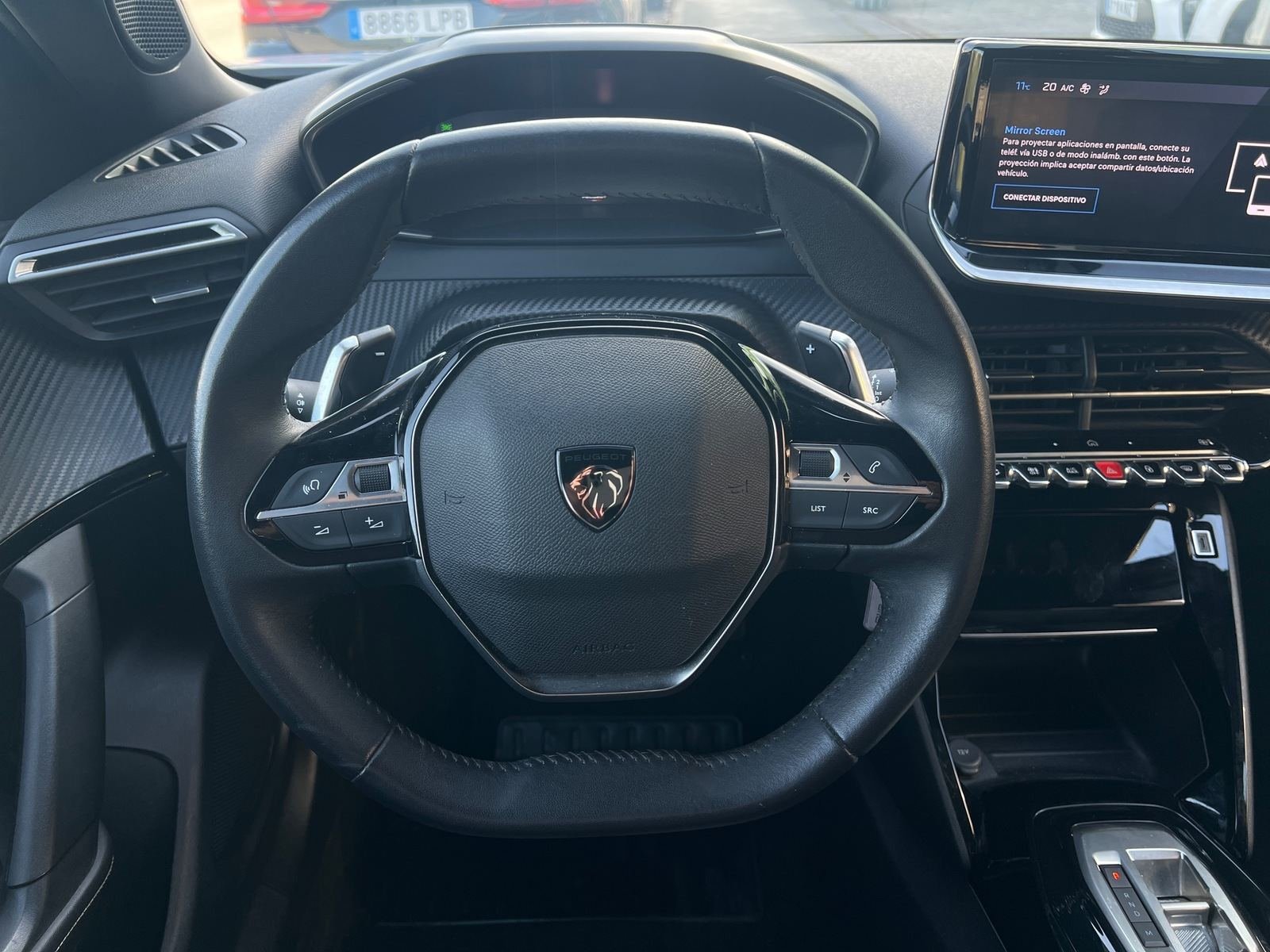 PEUGEOT 2008 Allure Puretech 130 S&S EAT8 13