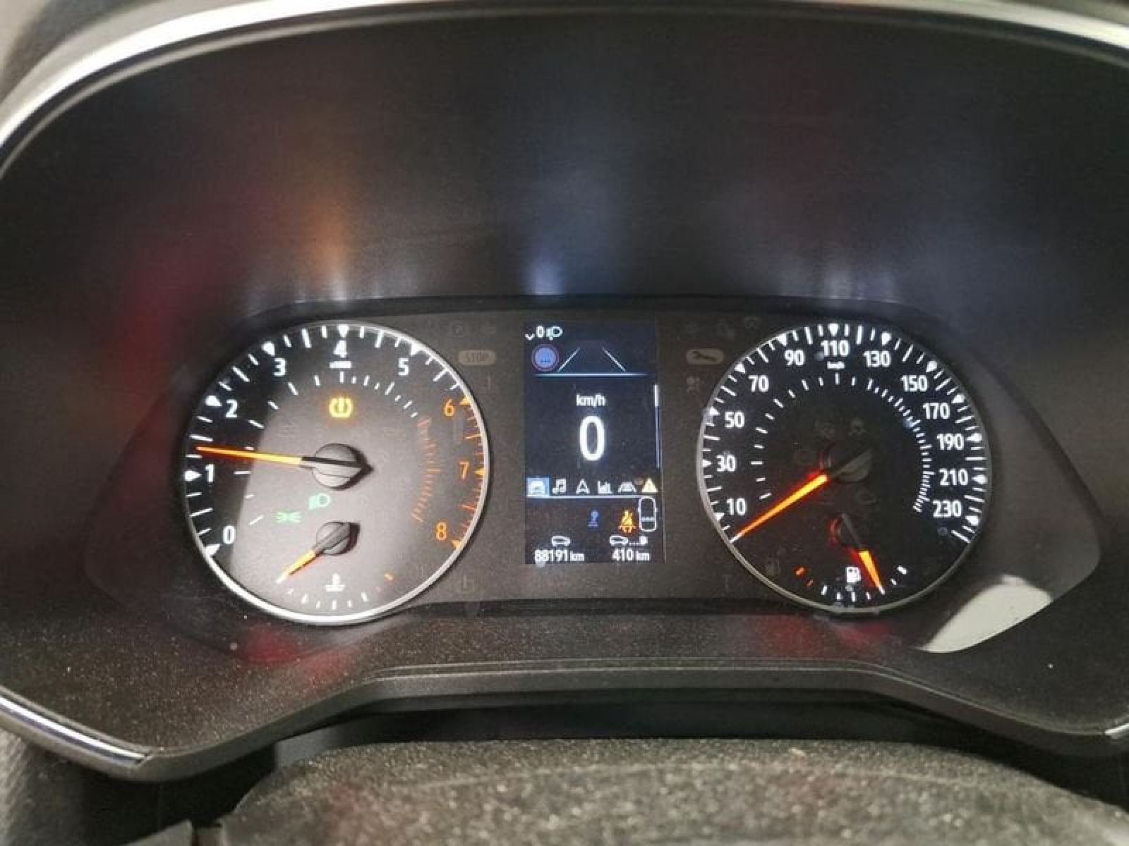 RENAULT CLIO 1.0 TCe 90cv Business 9