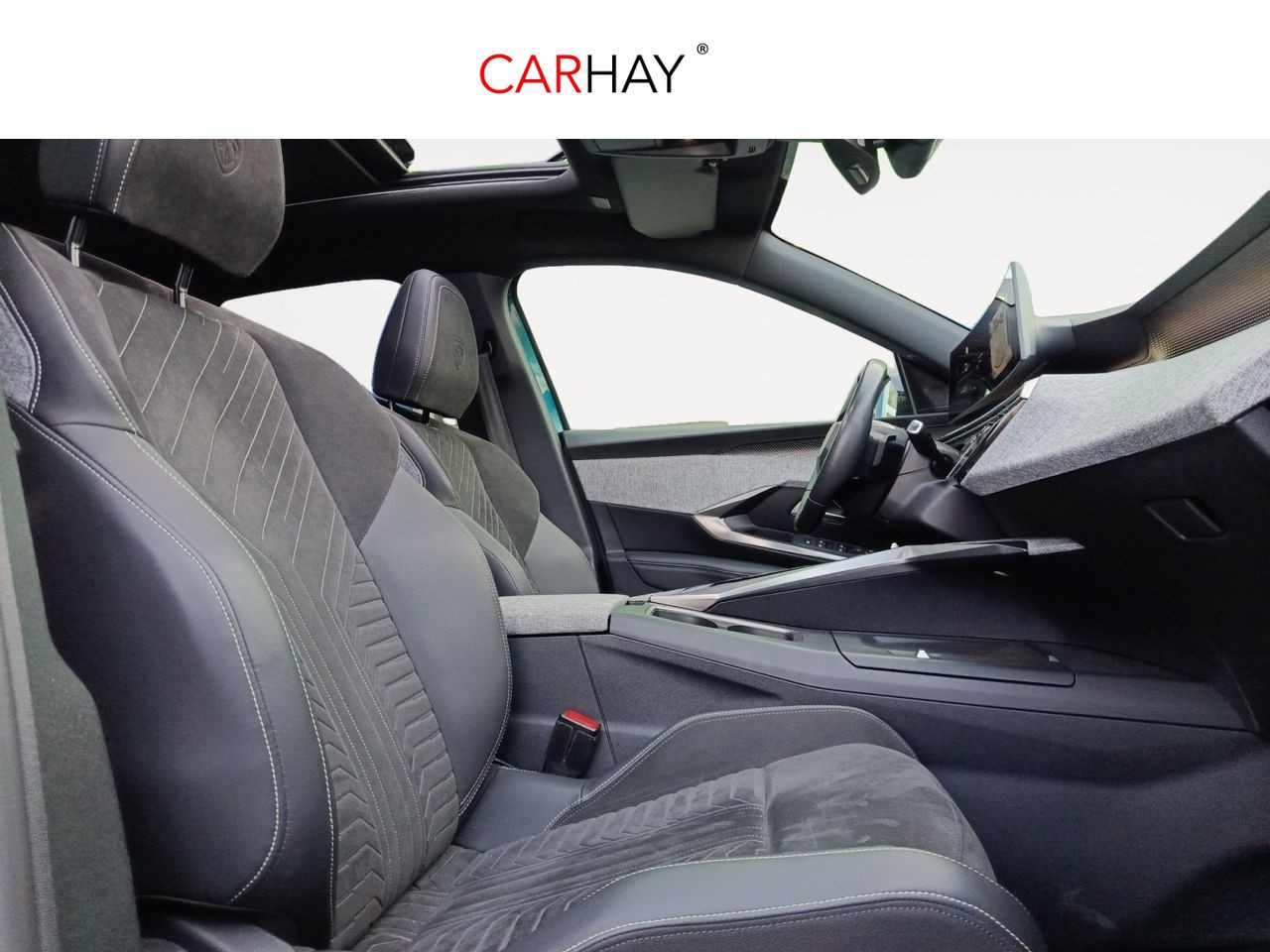 PEUGEOT E-3008 GT Eléctrico 157kW 13 