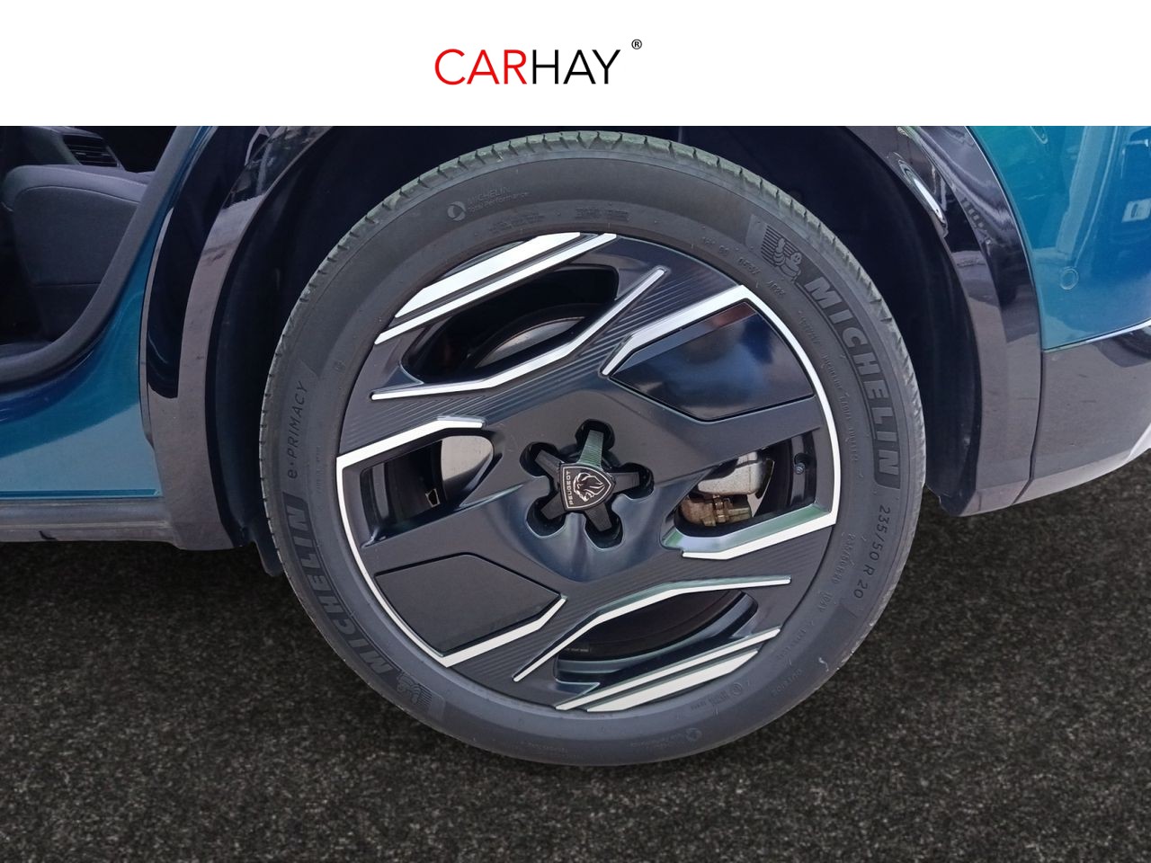 PEUGEOT E-3008 GT Eléctrico 157kW 21 