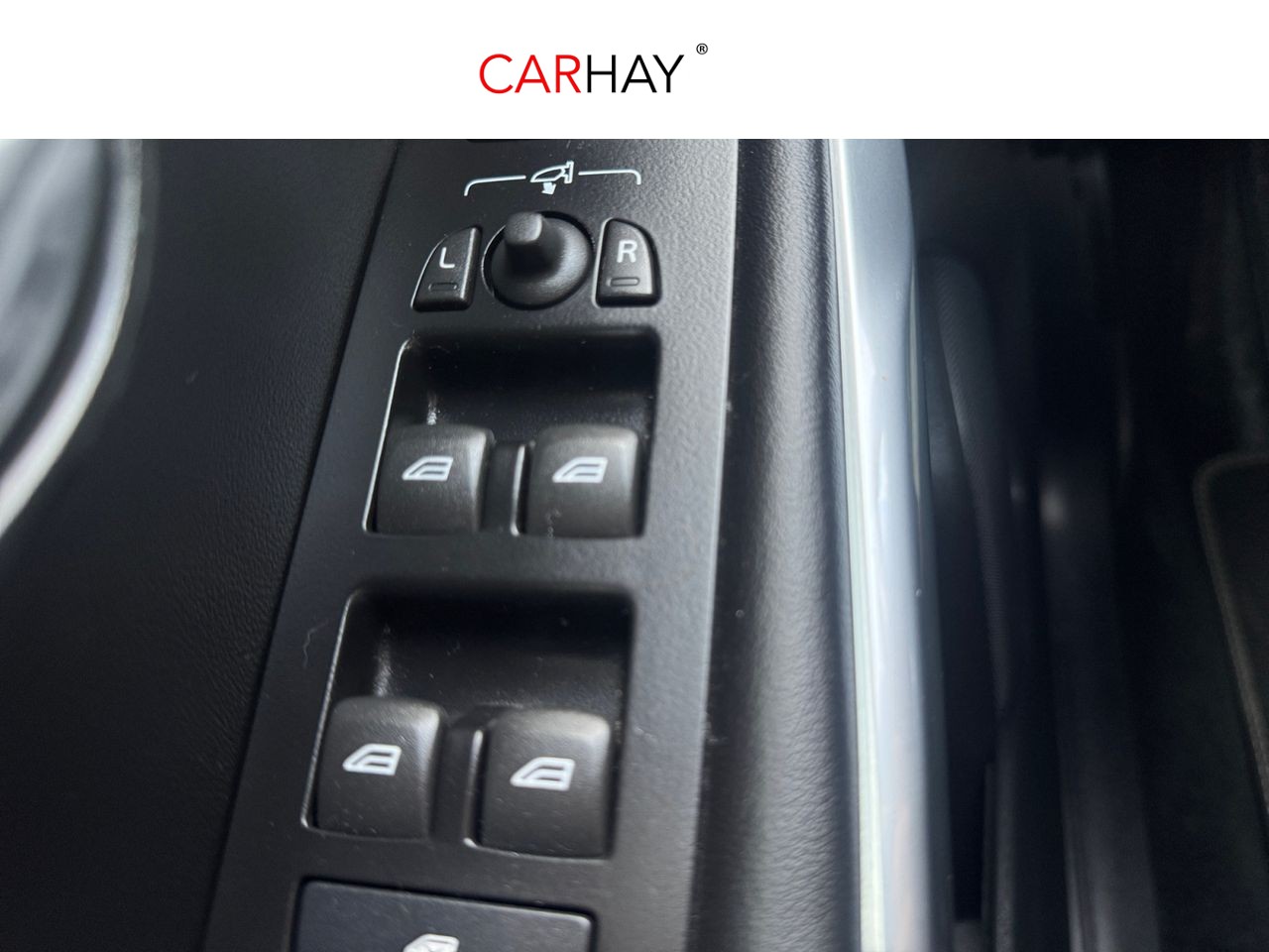 VOLVO V40 2.0 D2 R-Design Momentum 18 