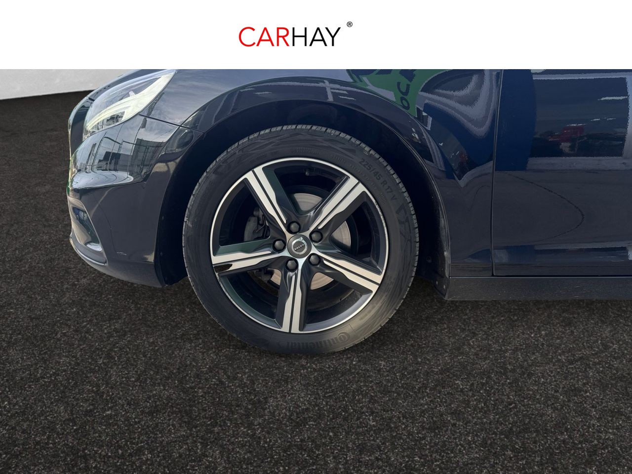 VOLVO V40 2.0 D2 R-Design Momentum 21 