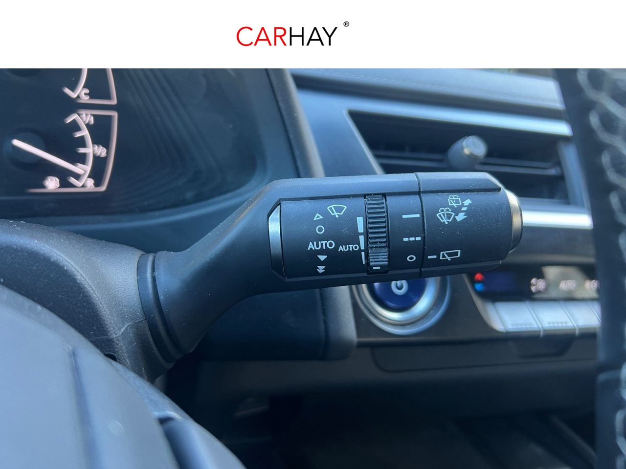 LEXUS UX 2.0 250h Business 20 