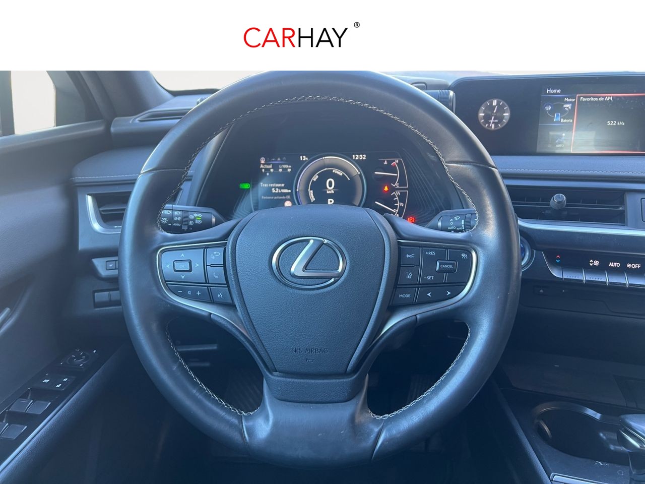 LEXUS UX 2.0 250h Business 11 