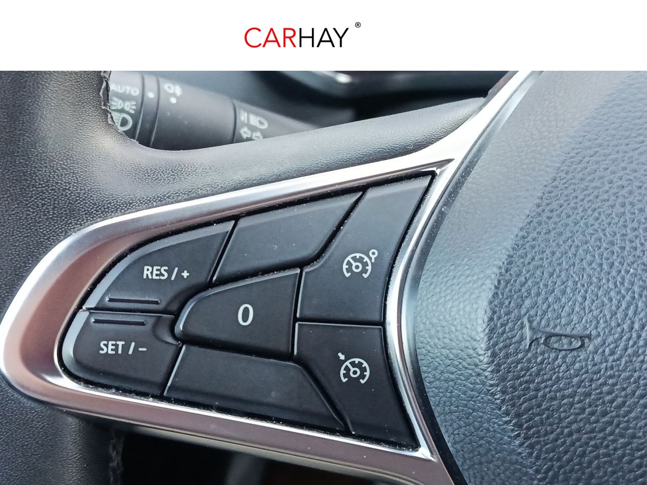 RENAULT CAPTUR Intens TCe 140CV GPF Micro Híbrido 17 