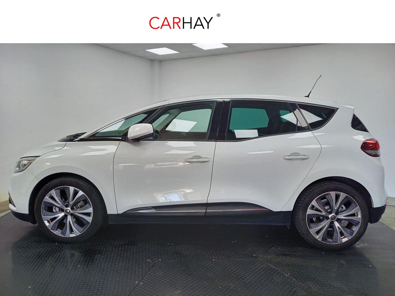 RENAULT SCéNIC 1.5 DCI ENERGY INTENS EDC AUT 3