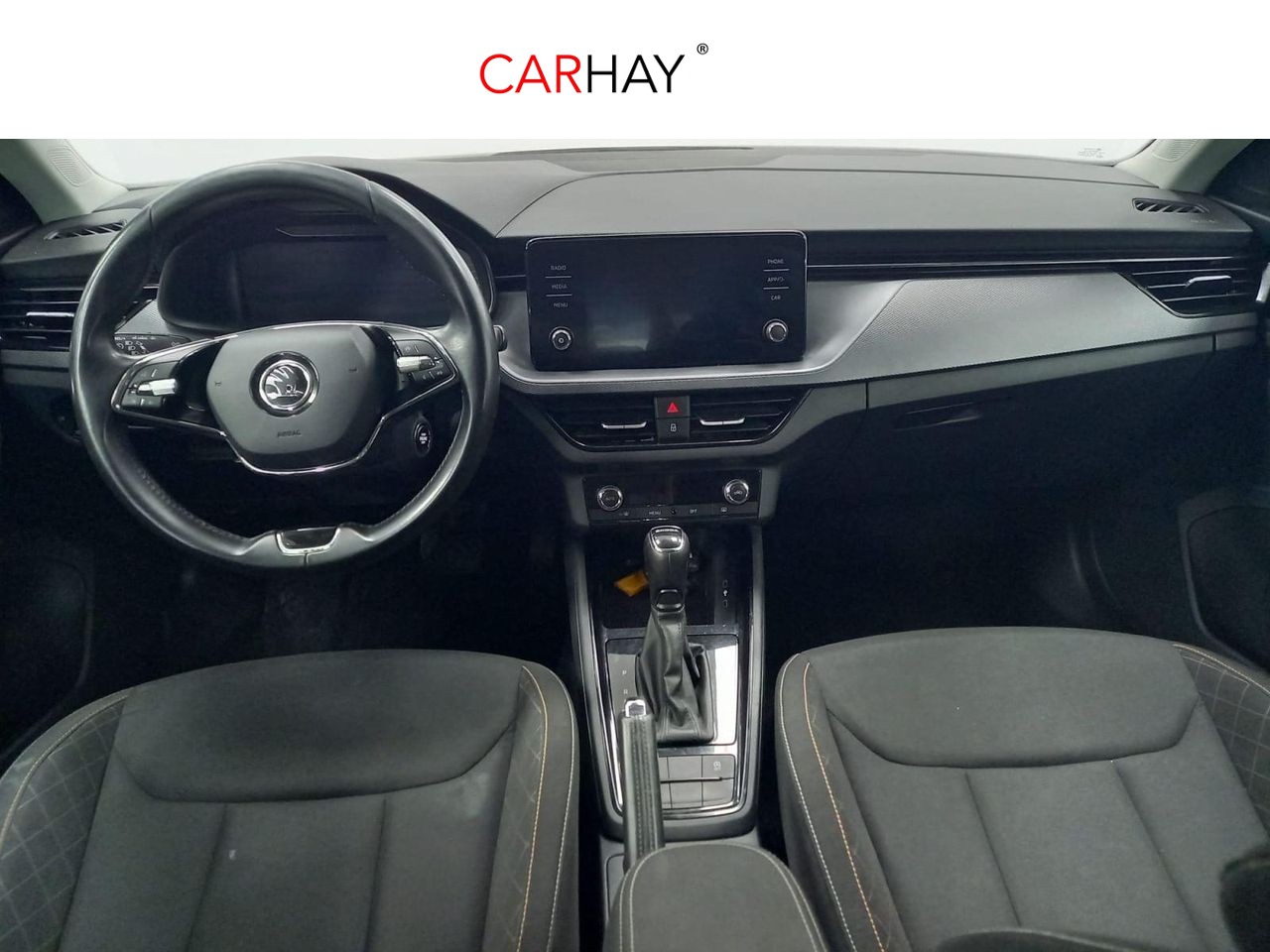 SKODA KAMIQ 1.0 TSI 81kW (110CV) DSG Ambition 26