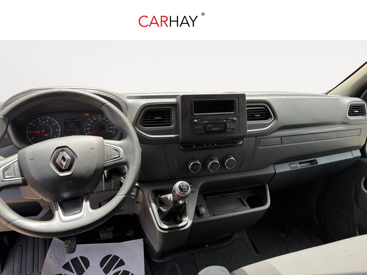 RENAULT MASTER Renault Trucks UK Master VU 4p 3G L3H2 11 