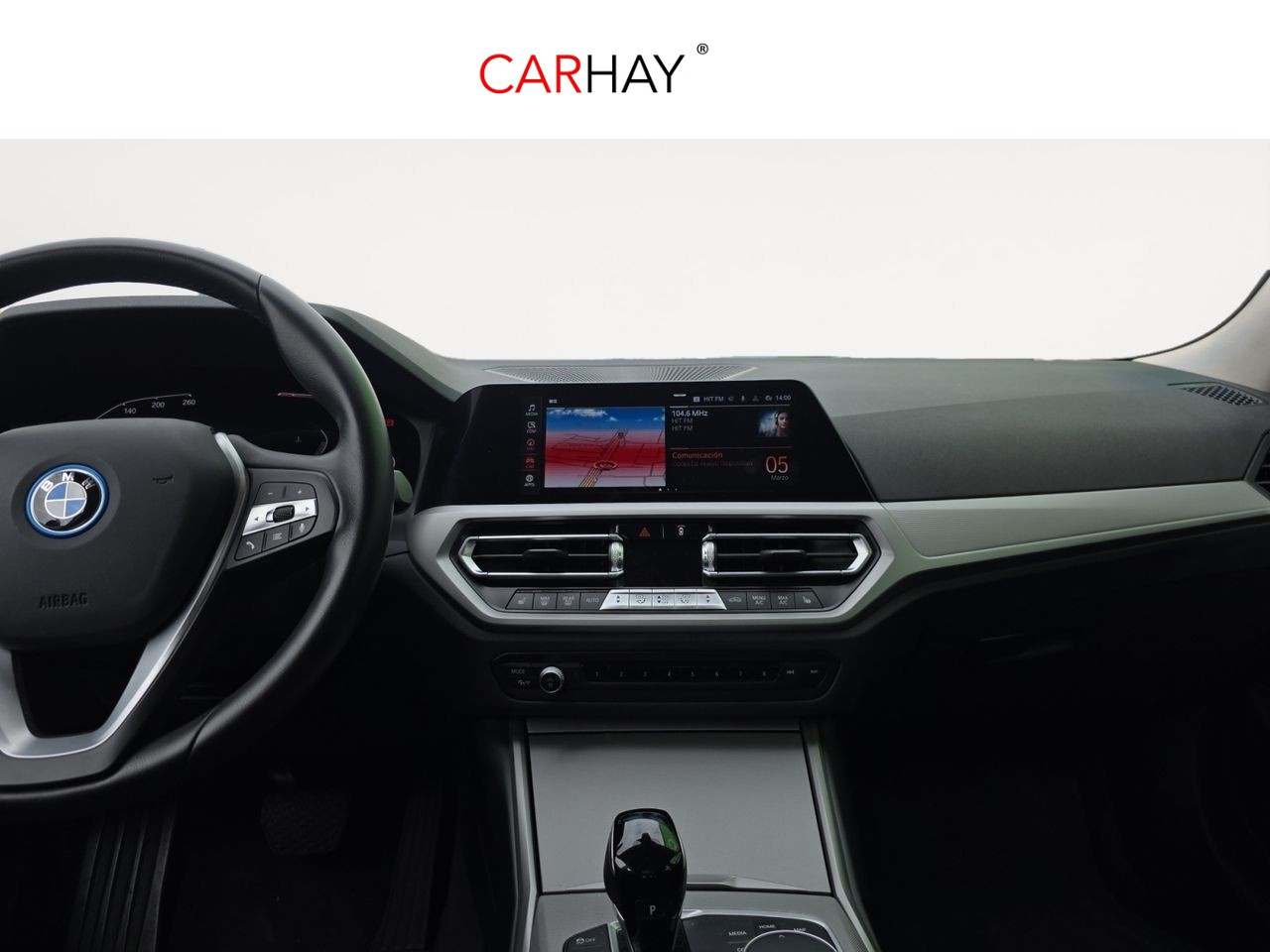 BMW SERIE 3 330e xDrive Touring 10 