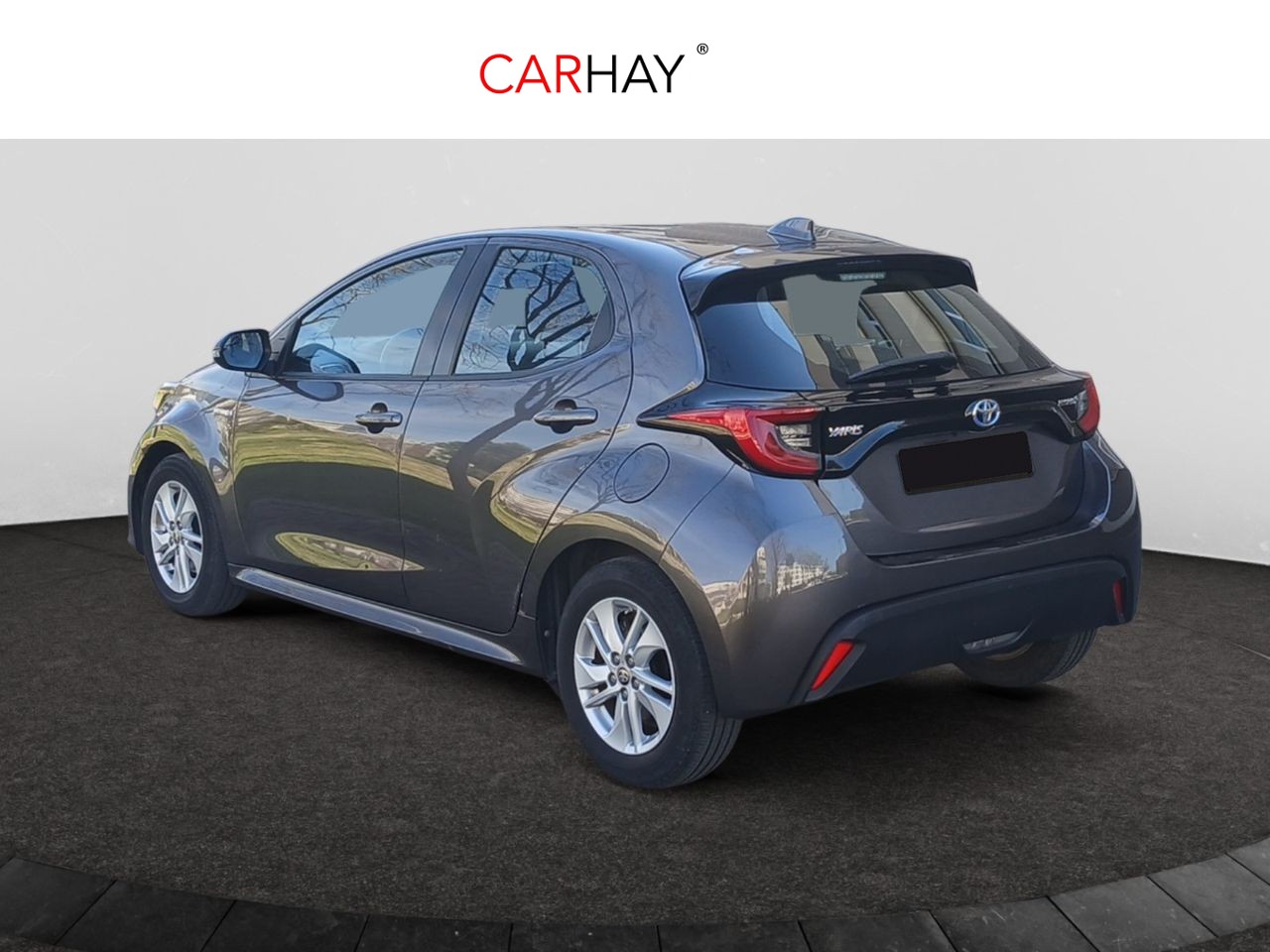 TOYOTA YARIS 1.5 120H Business Plus 3 