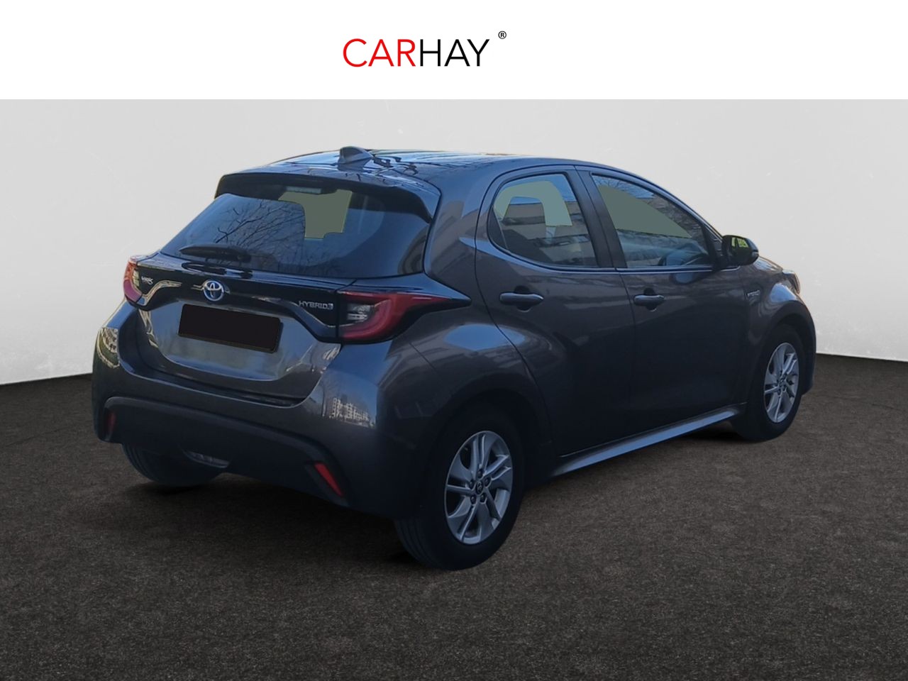 TOYOTA YARIS 1.5 120H Business Plus 6 