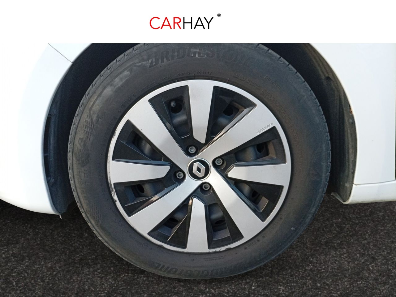 RENAULT CLIO Equilibre TCe 67 kW (91CV) 21