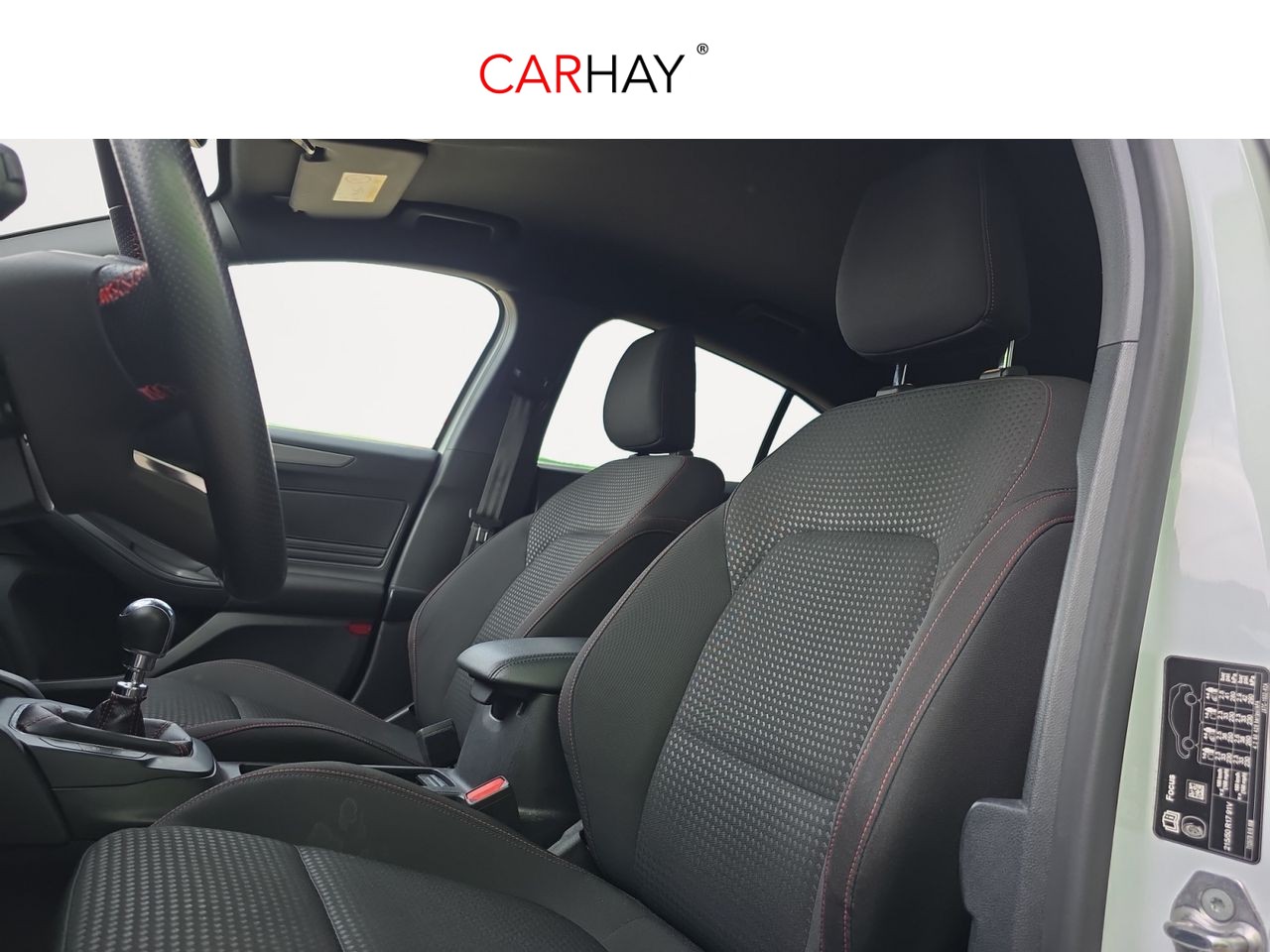 FORD FOCUS 1.0 Ecoboost MHEV 92kW ST-Line 8 