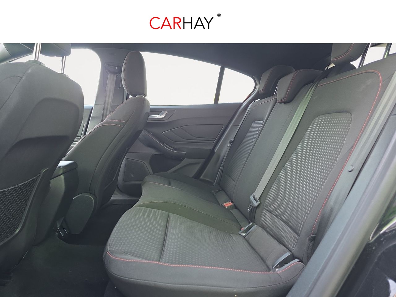 FORD FOCUS 1.0 Ecoboost MHEV 92kW ST-Line 12