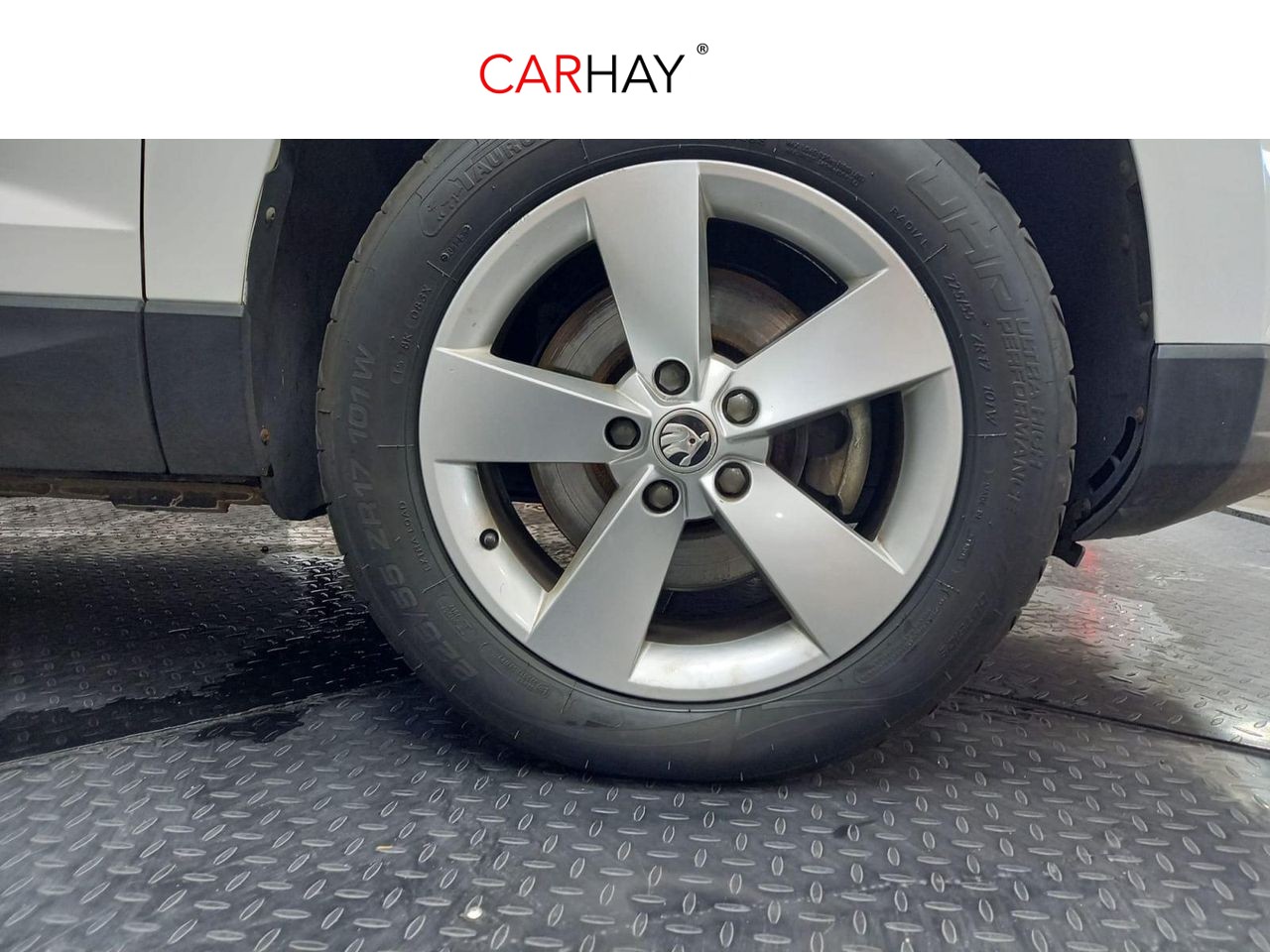 SKODA KAROQ 2.0 TDI 110kW (150CV) DSG 4X4 Ambition 16