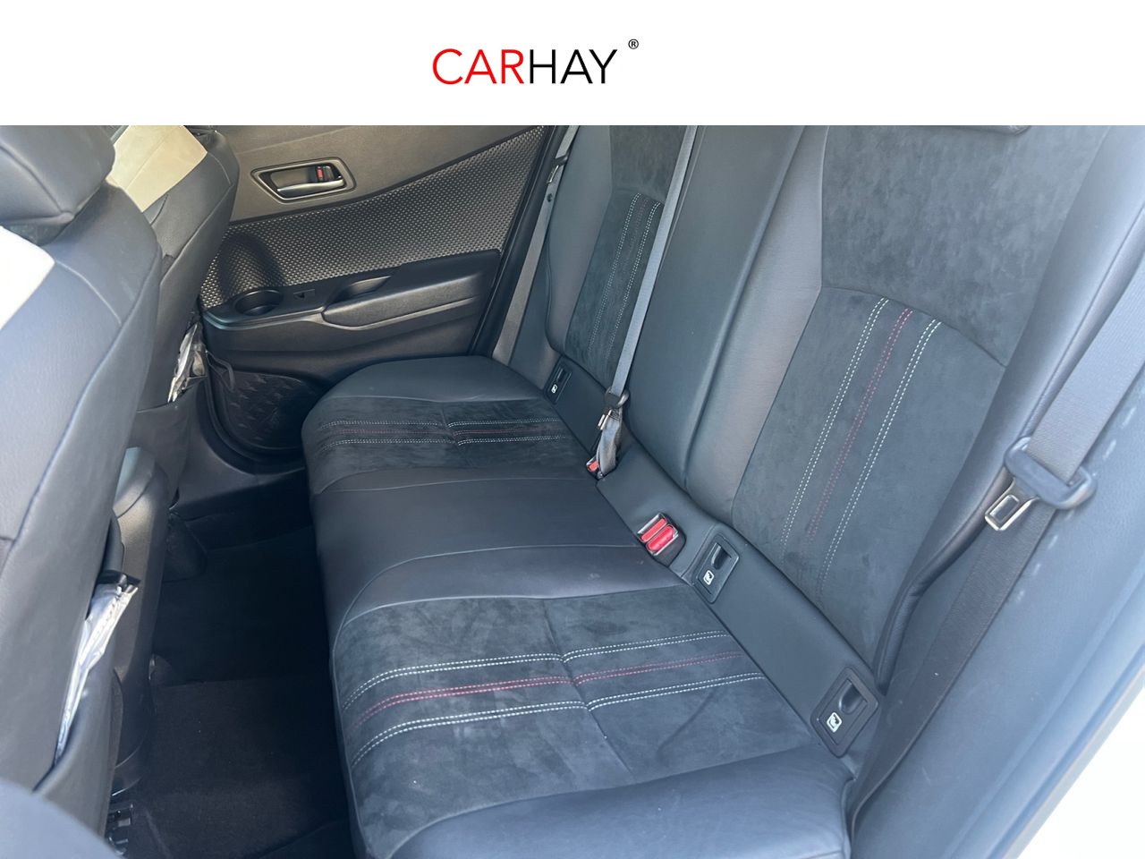 TOYOTA C-HR 2.0 180H GR Sport 12