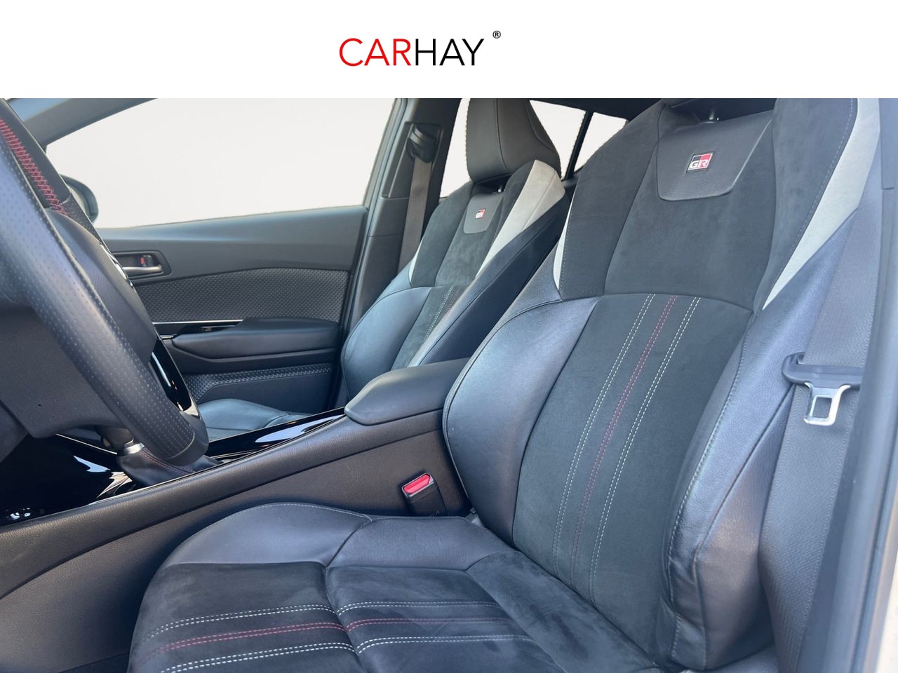 TOYOTA C-HR 2.0 180H GR Sport 8