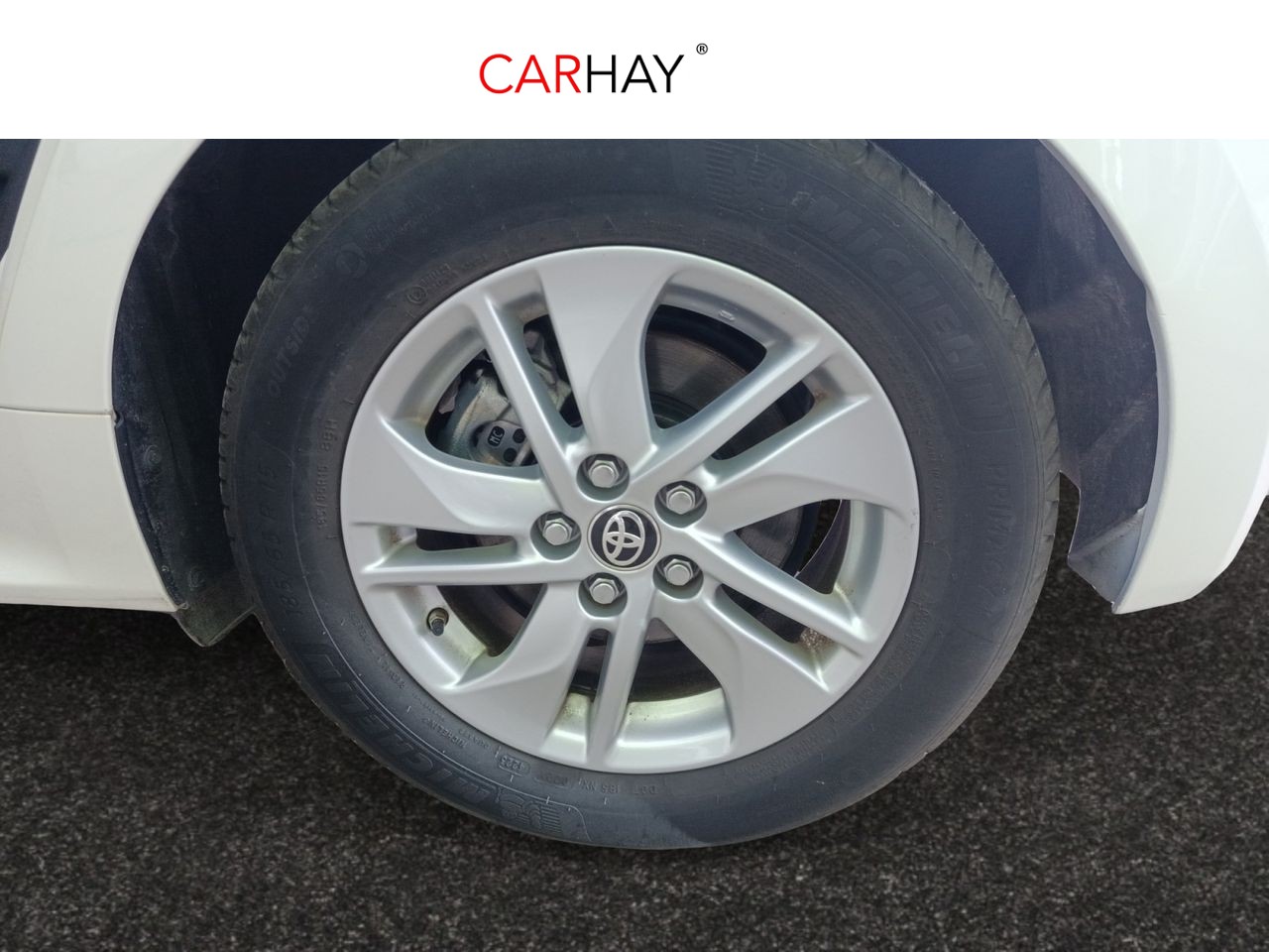 TOYOTA YARIS 1.5 120H Business Plus 19 
