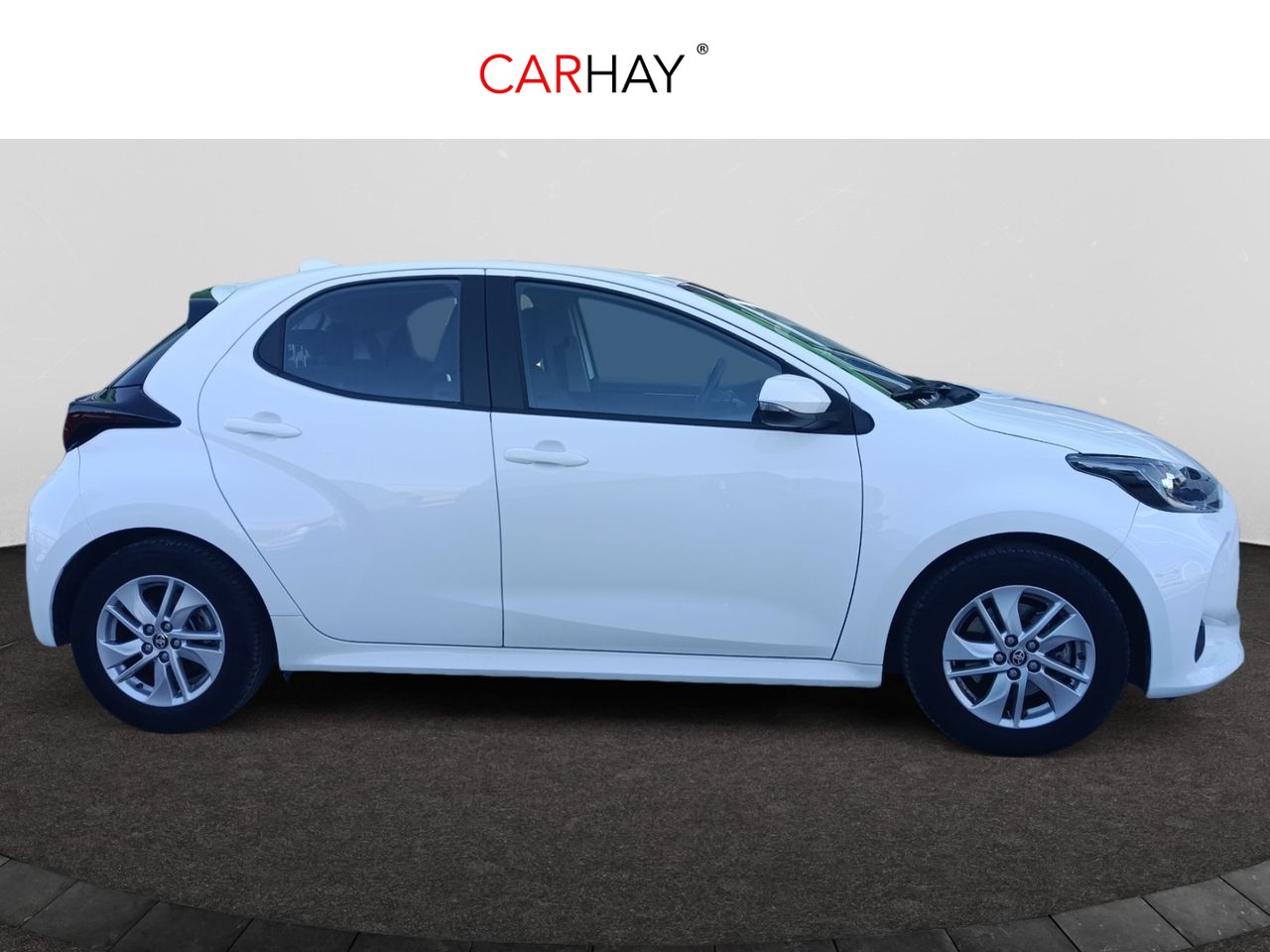 TOYOTA YARIS 1.5 120H Business Plus 20 