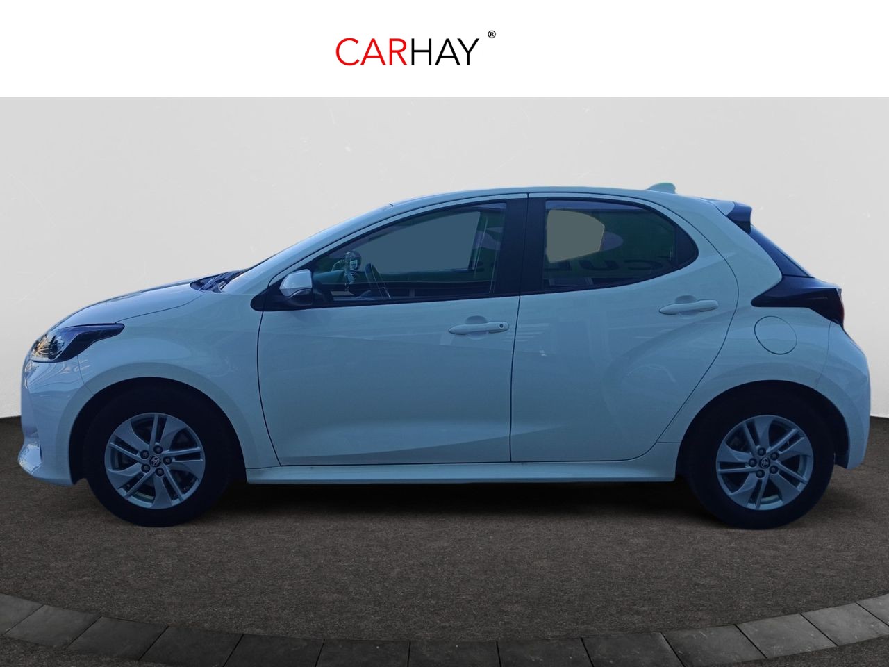 TOYOTA YARIS 1.5 120H Business Plus 21 