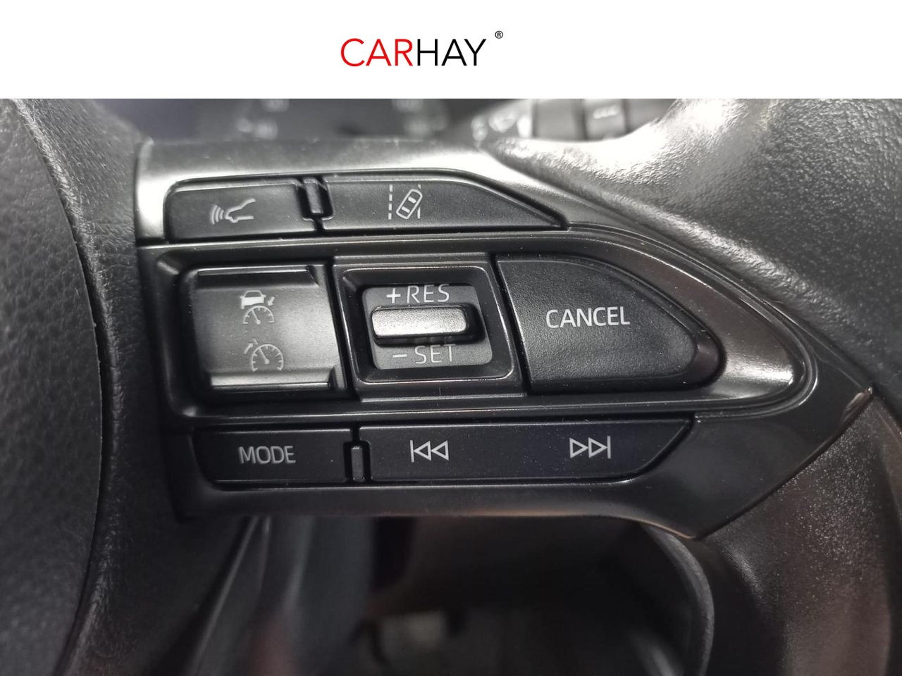 TOYOTA YARIS 1.5 120H ACTIVE TECH 17