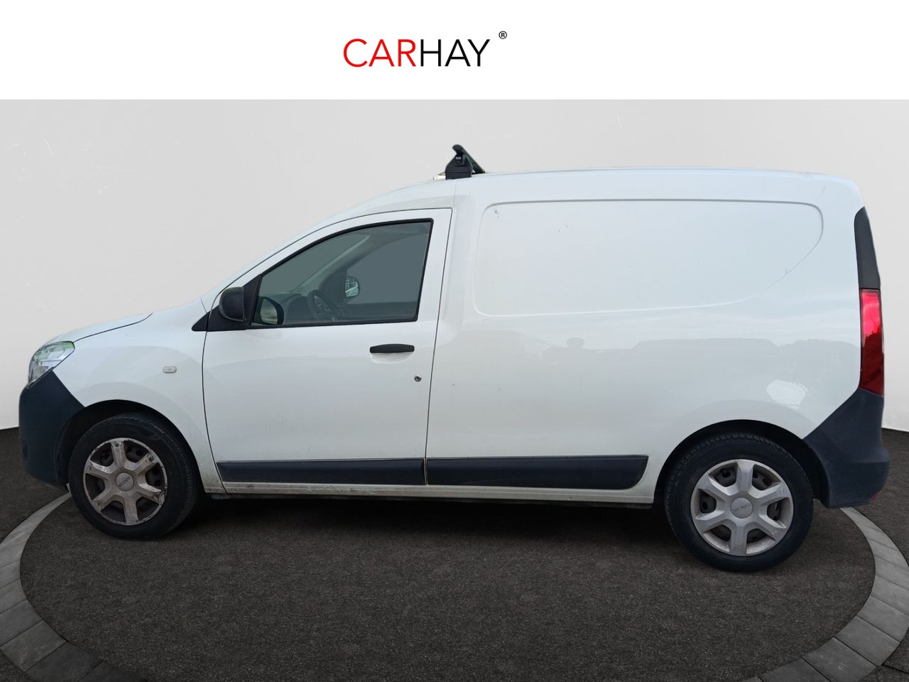 DACIA DOKKER Essential 1.6 75kW (100CV) GLP -18 17 