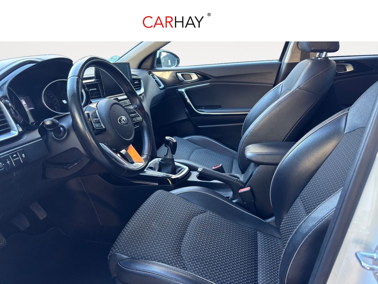 KIA CEED 1.6 CRDi 85kW (115CV) Concept 8 