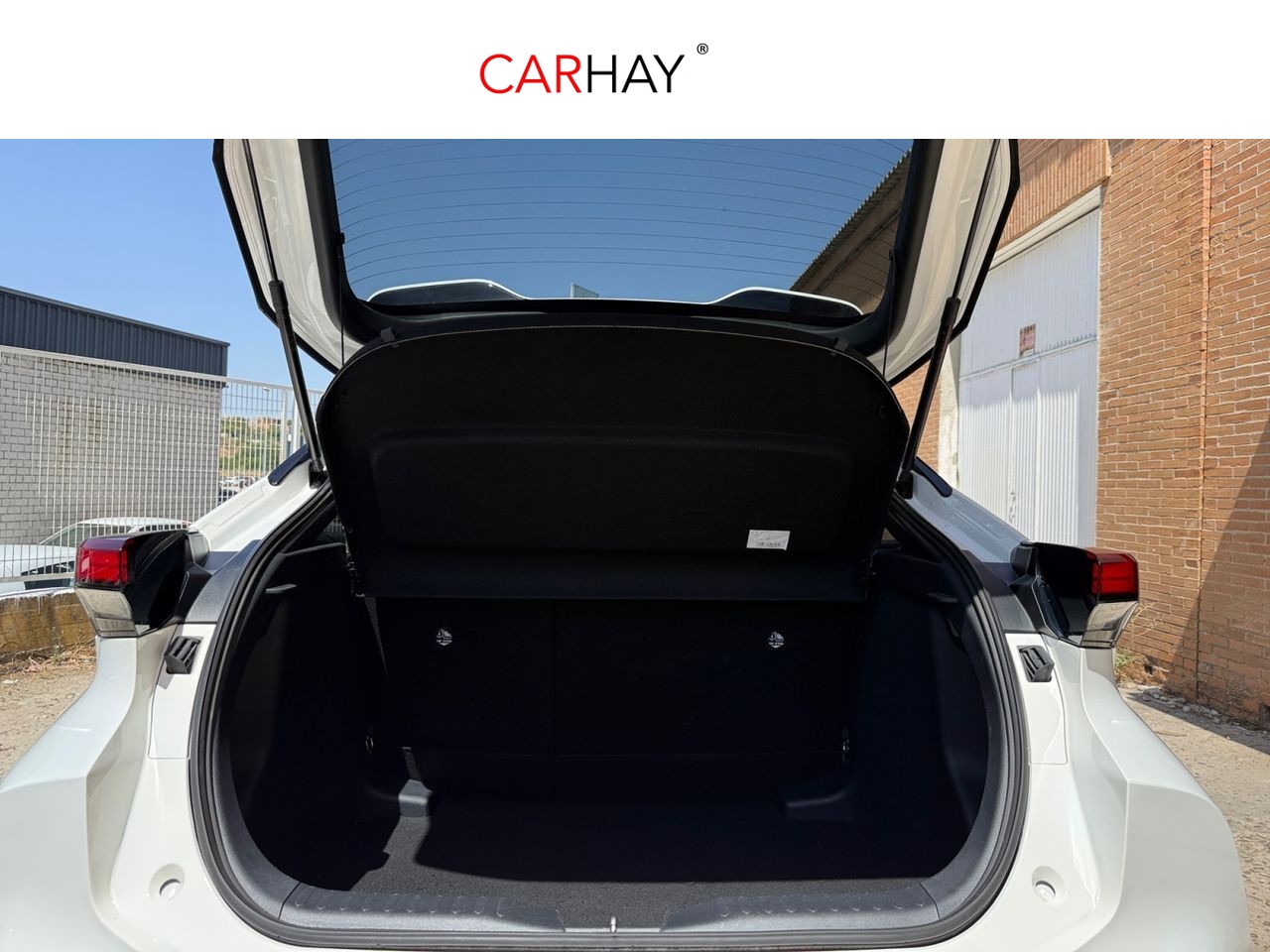 TOYOTA C-HR 1.8 140H Advance 14 