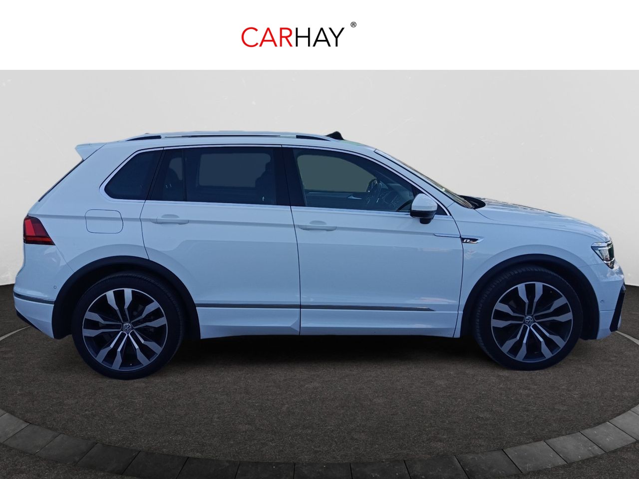 VOLKSWAGEN TIGUAN R-Line 2.0 TDI 110kW (150CV) 22