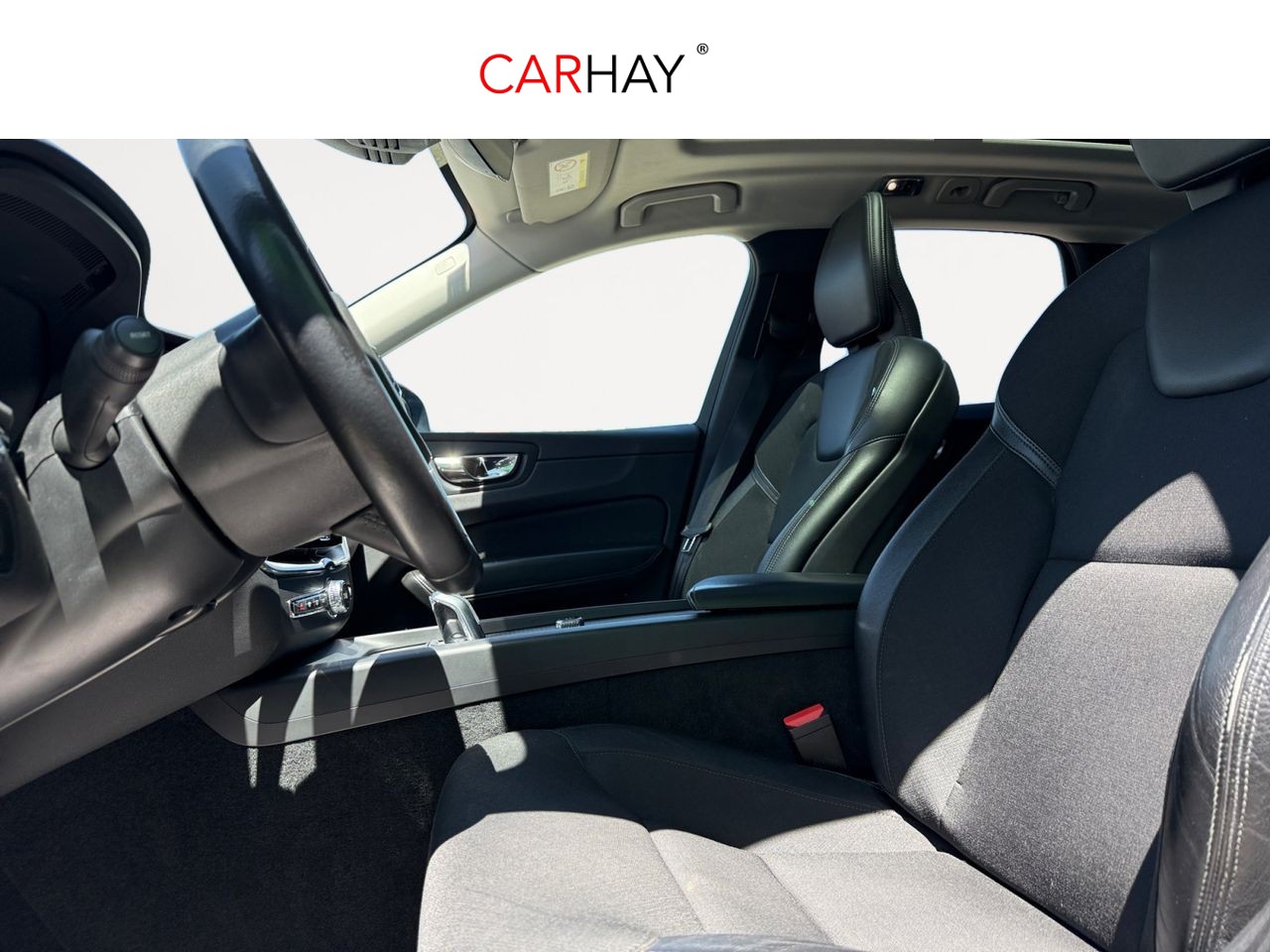 VOLVO XC60 2.0 T8 AWD Momentum Auto 8 