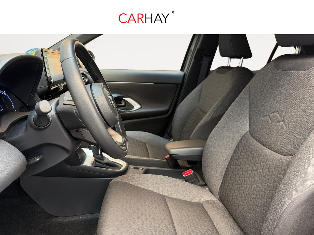 TOYOTA YARIS CROSS 1.5 120H Active Tech 8