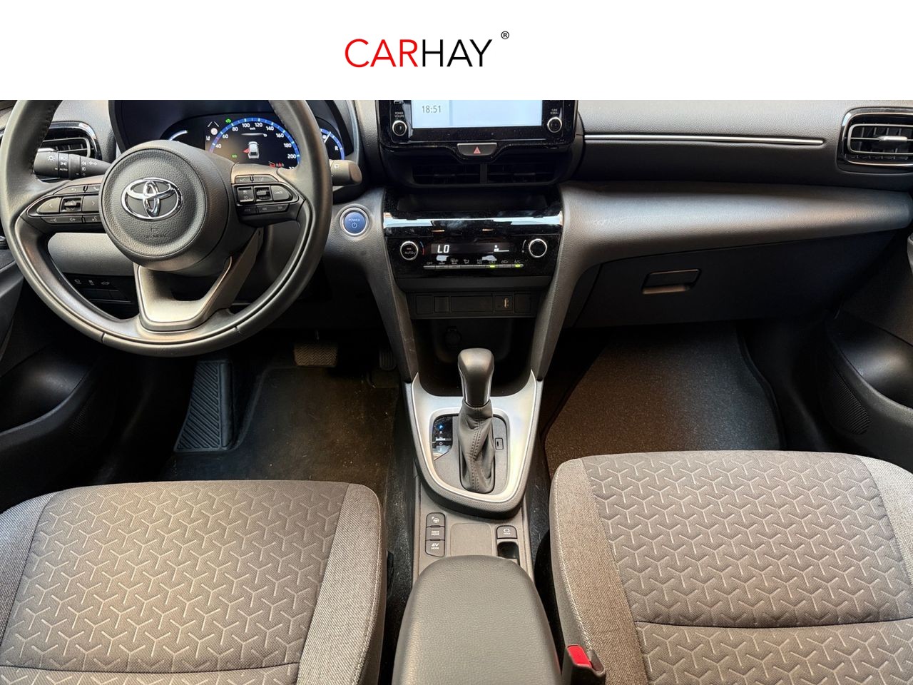 TOYOTA YARIS CROSS 1.5 120H Active Tech 9