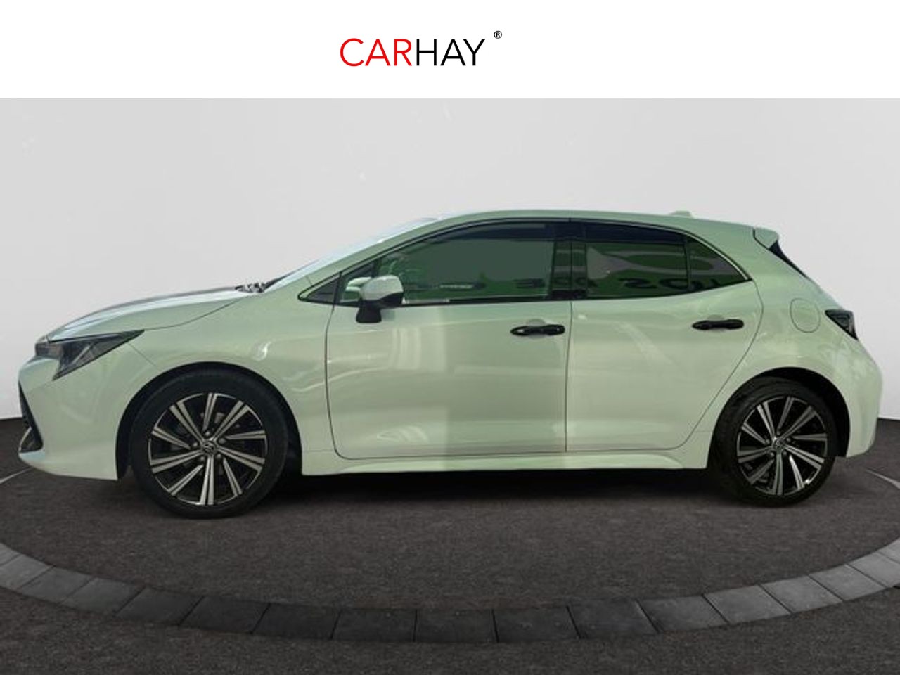 TOYOTA COROLLA 2.0 180H ADVANCE LUXURY E-CVT 2
