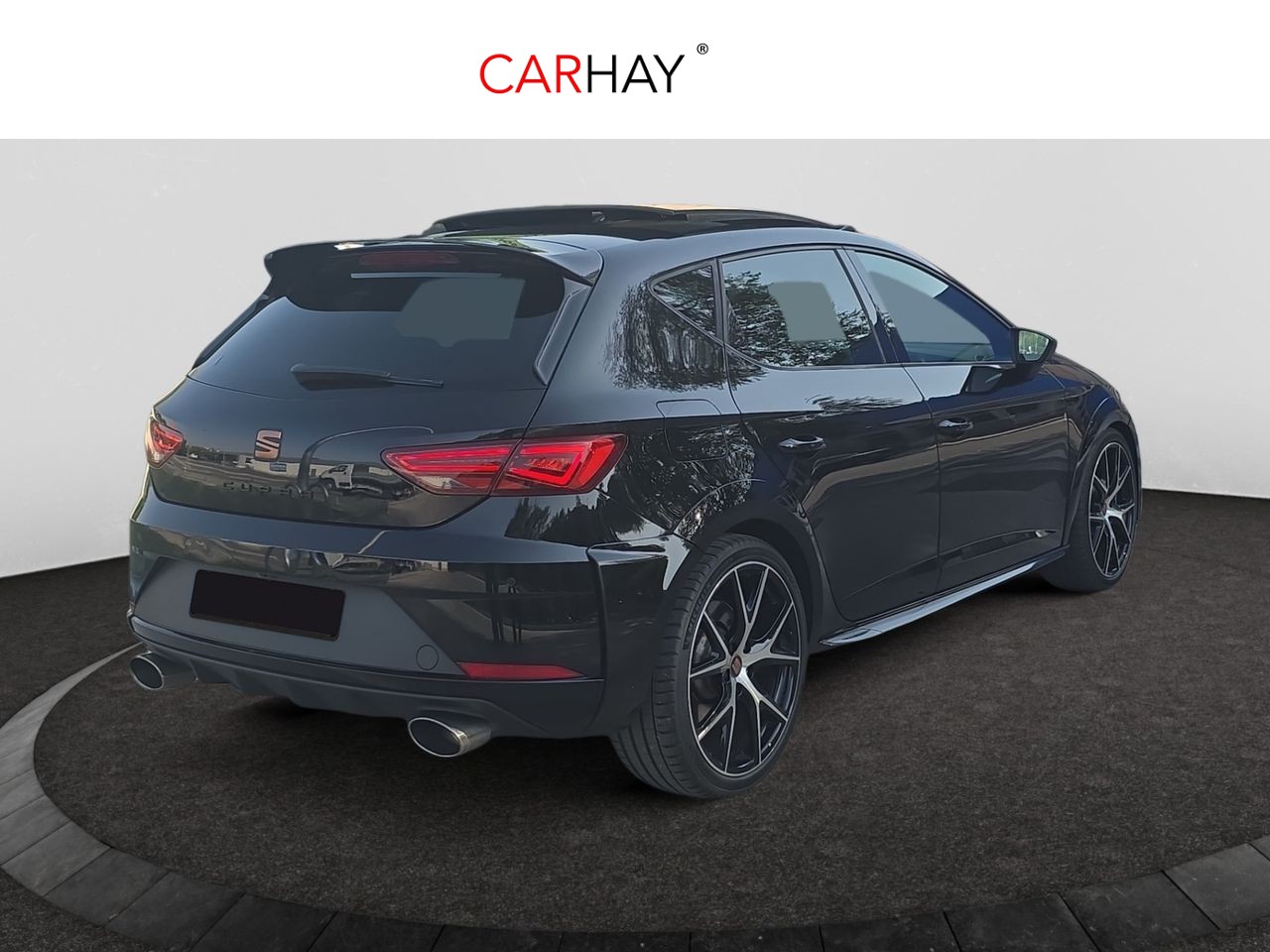 SEAT LEON 2.0 TSI 213kW DSG-7 Cupra Black Carbon 7