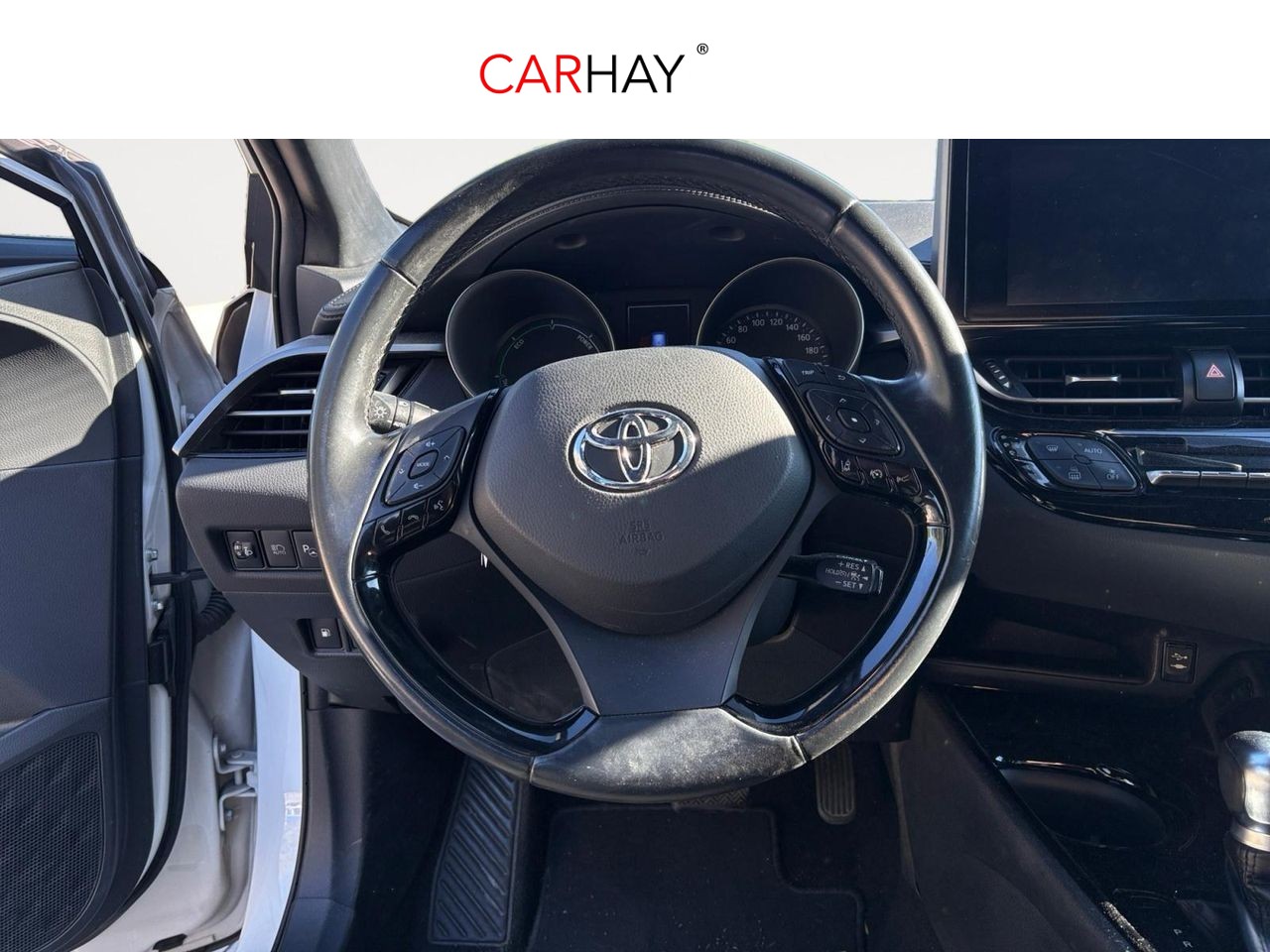TOYOTA C-HR 1.8 125H Advance 17