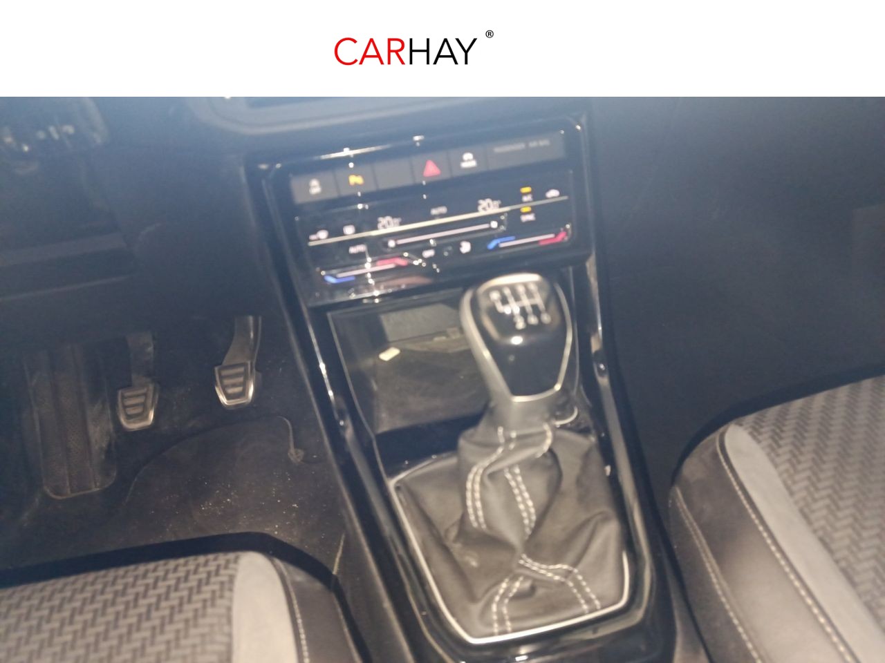 VOLKSWAGEN T-CROSS R LINE 18