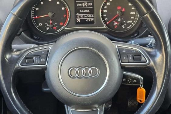 AUDI A1 SPORTBACK 1.0 TSI 95cv. 2017 de segunda mano