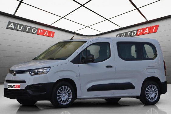 TOYOTA PROACE CITY VERSO 1.5d 100cv. 2021 de segunda mano
