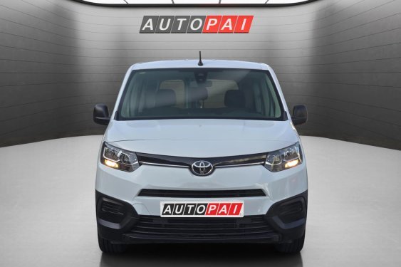 TOYOTA PROACE CITY VERSO 1.5d 100cv. 2021 de segunda mano