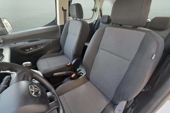TOYOTA PROACE CITY VERSO 1.5d 100cv. 2021 de segunda mano