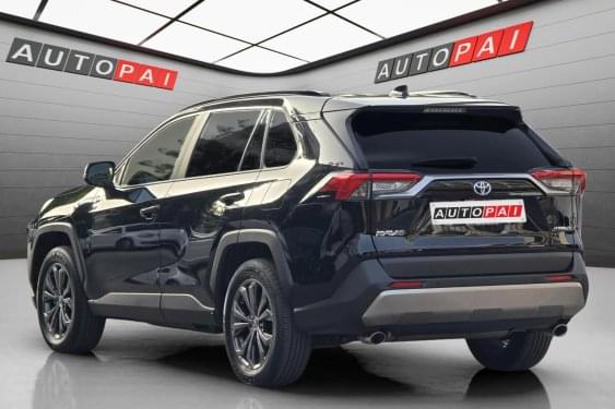 TOYOTA RAV4 2.5 HYBRID 218cv. 4X2 STYLE 2025 de segunda mano