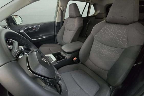 TOYOTA RAV4 2.5 HYBRID 218cv. 4X2 STYLE 2025 de segunda mano