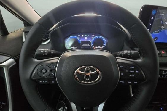 TOYOTA RAV4 2.5 HYBRID 218cv. 4X2 STYLE 2025 de segunda mano