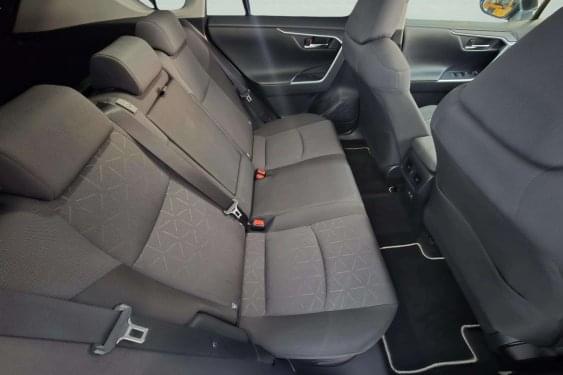 TOYOTA RAV4 2.5 HYBRID 218cv. 4X2 STYLE 2025 de segunda mano