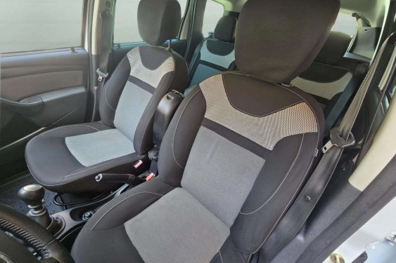 DACIA DUSTER 1.5dci 109cv. 4x2 2016 de segunda mano